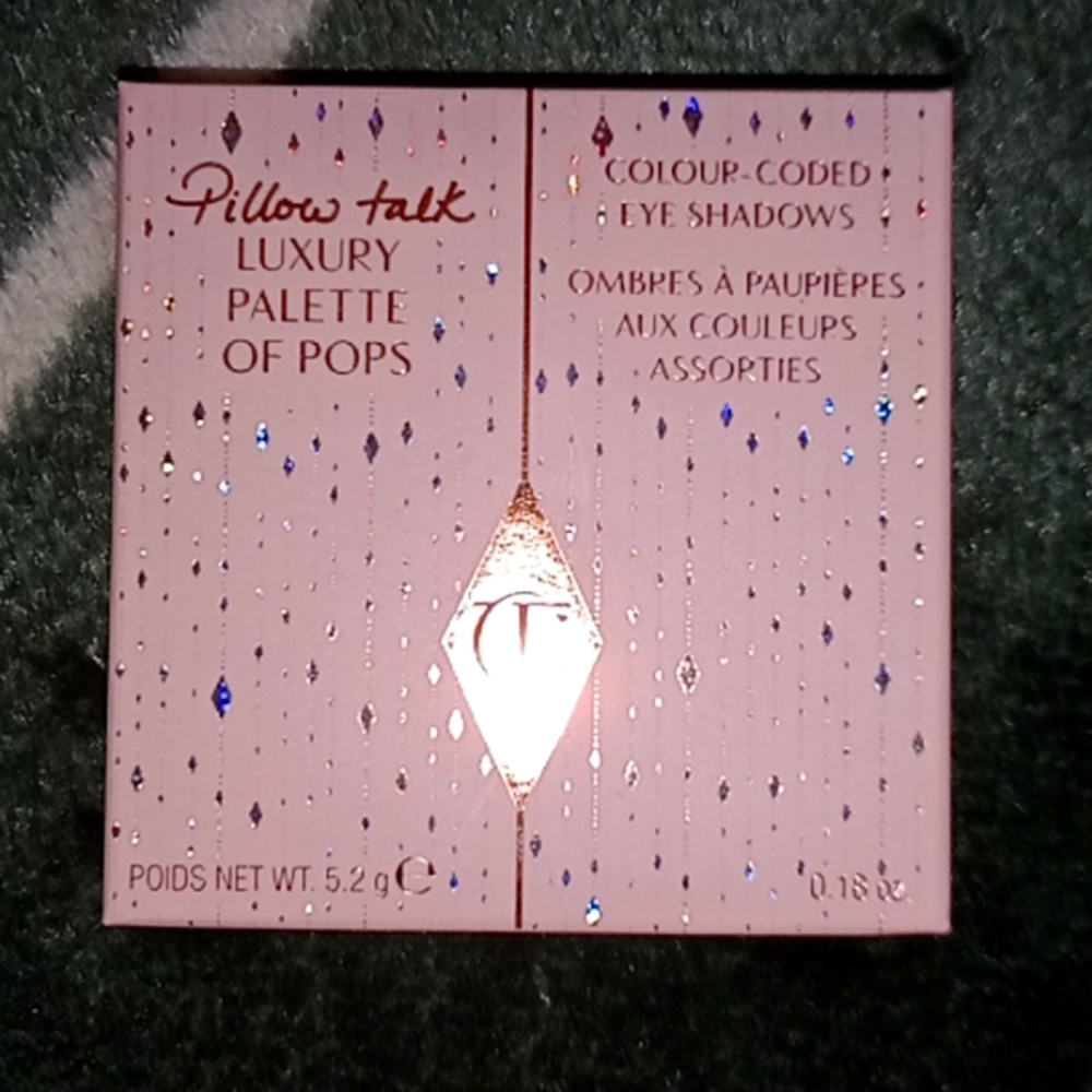 Charlotte Tilbury Pillow Talk Luxury Palette Of Pops eyeshadow